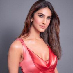 Vaani Kapoor opens up on intimate scenes being difficult for her: Never easy to carry out